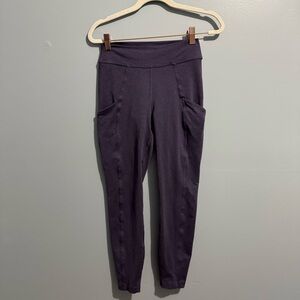 Lululemon Soft Sueded High-Rise Tight 25"
Nightfall / Nightfall size 6